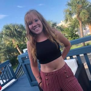 Meet your Posher, Sabrina